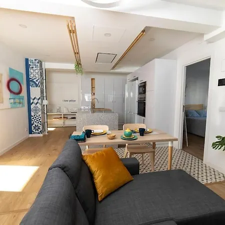 Amplio Piso De Diseno . Appartement Vigo