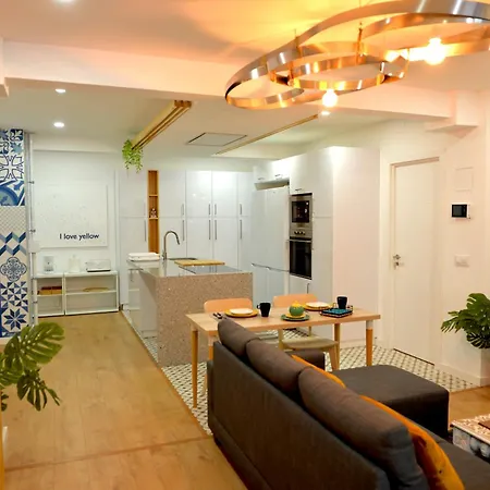 Amplio Piso De Diseno . Apartment Vigo