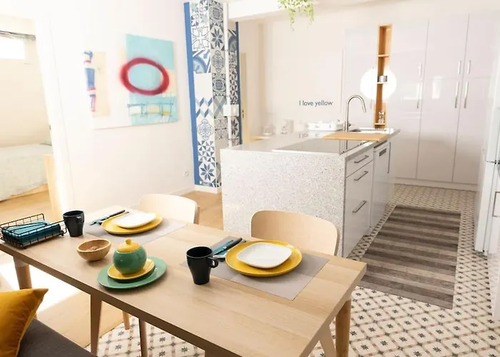 Amplio Piso De Diseno . Appartamento *